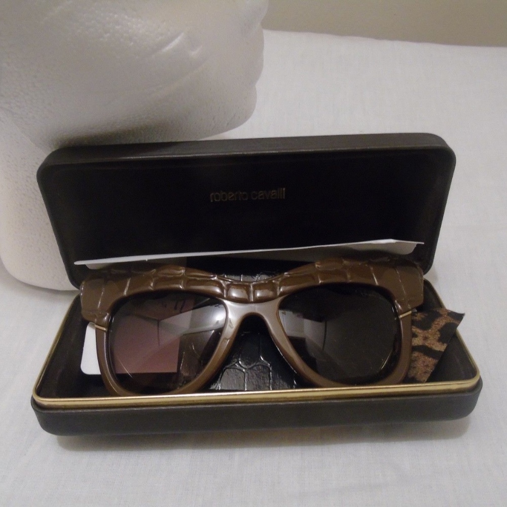 Roberto Cavalli Wild Diva Sunglasses Brown